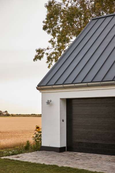 Stålprofiler på ”Morten Korch’sk”, Ydeøvej 26, 4900 Nakskov